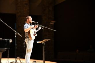 ryan @ guitar (photo credit: ray almsteadt)